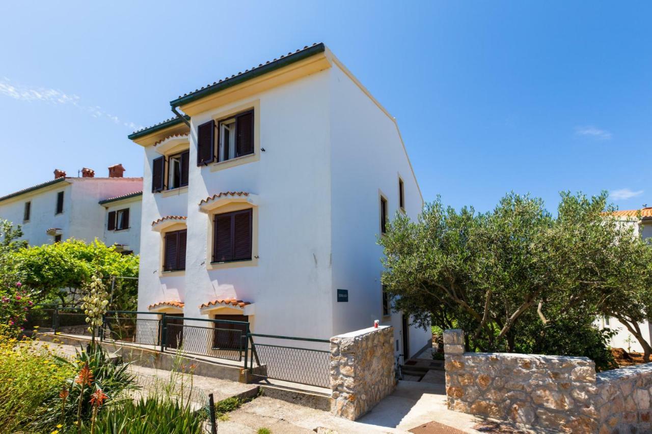 Adelia Apartment Mali Losinj Ngoại thất bức ảnh